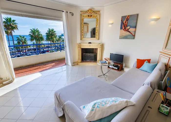 Apartment Rooftop Vue Antibes