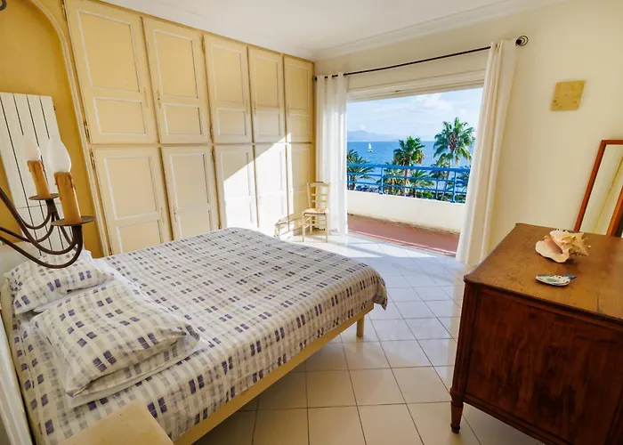 Rooftop Vue Apartment