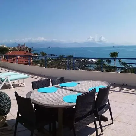 View Of Sea Rooftop 아파트 *