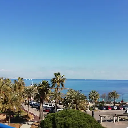 View Of Sea Rooftop 아파트 앙티브